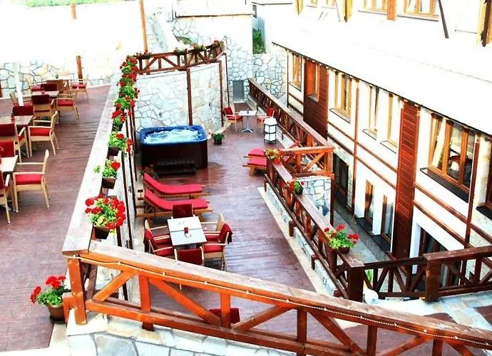 & In Zoned Κοπαόνικ