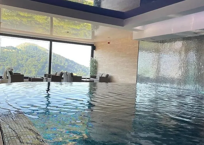 & In Zoned Διαμέρισμα